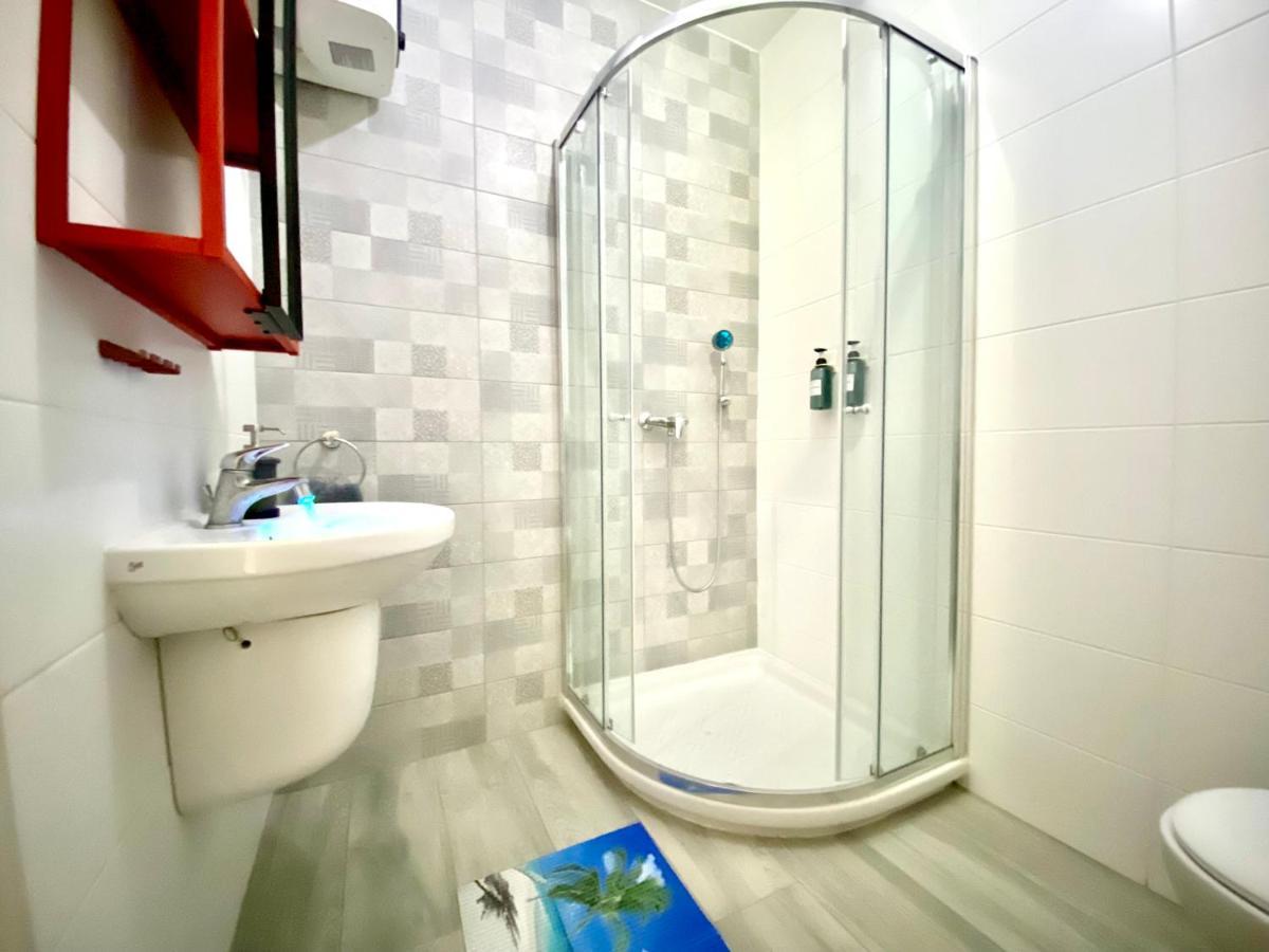 Central- Private En-Suite With Balcony In Shared Residence Pietà المظهر الخارجي الصورة