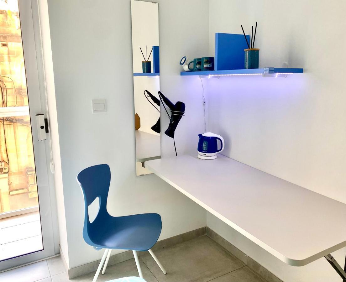 Central- Private En-Suite With Balcony In Shared Residence Pietà المظهر الخارجي الصورة
