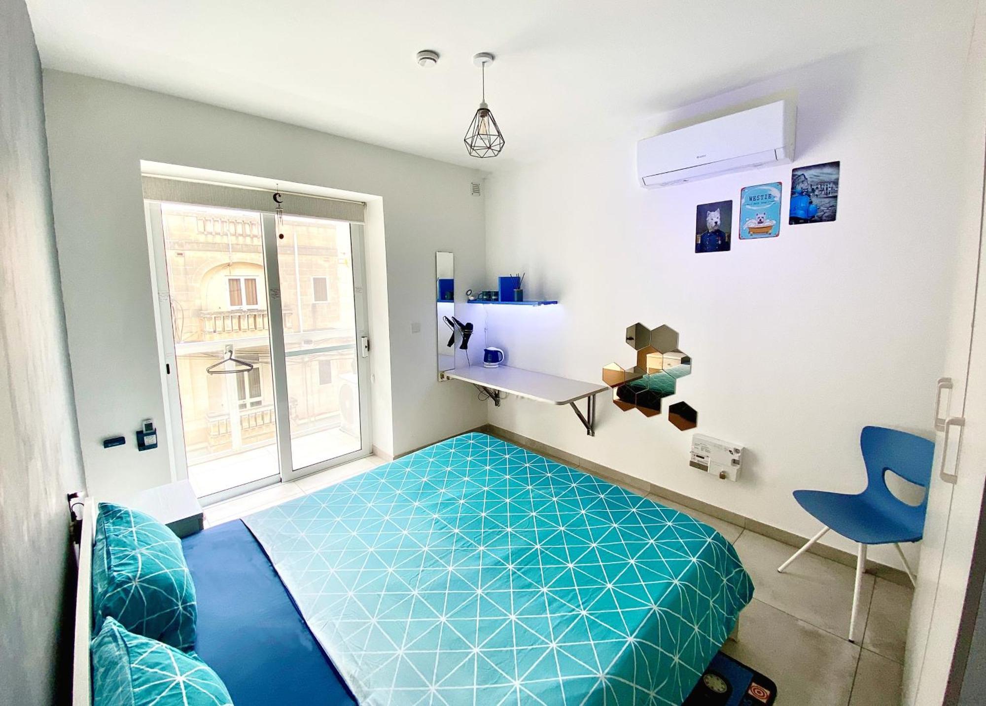 Central- Private En-Suite With Balcony In Shared Residence Pietà المظهر الخارجي الصورة
